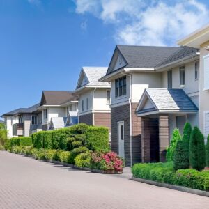 郊外でクリニック開業するメリットは？集患対策も徹底解説