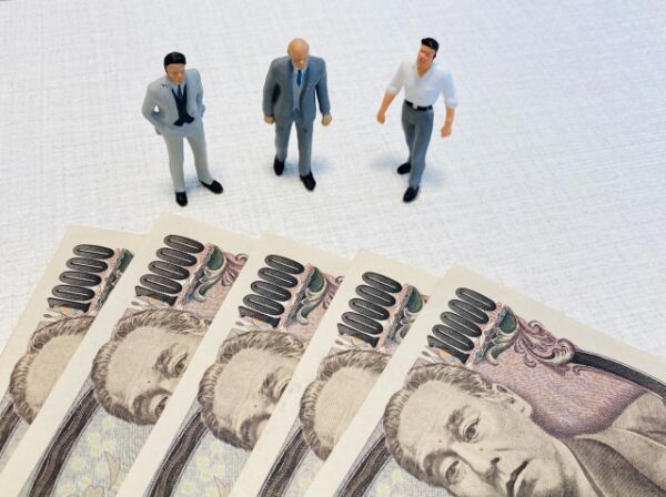 お金のイメージ写真